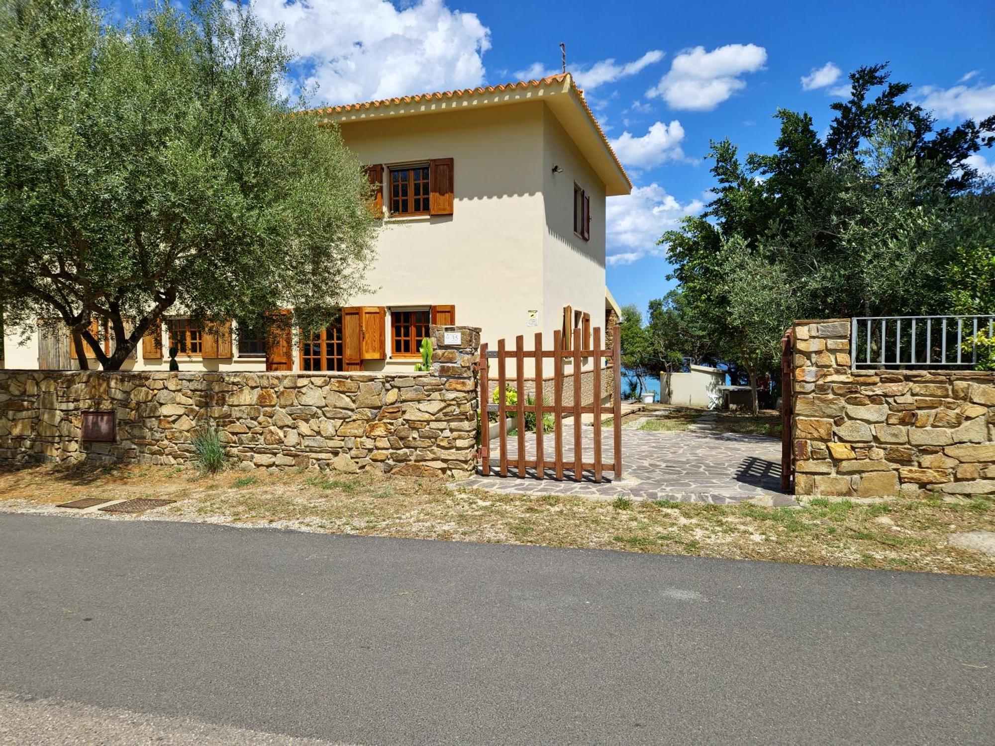 Dommos Papiyon - Accesso Privato *