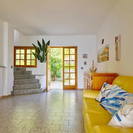 Dommos Villa Papiyon - Accesso Privato Alla Spiaggia Cala Liberotto Exterior photo