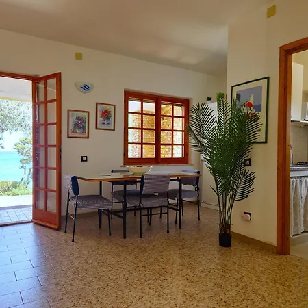 Dommos Villa Papiyon - Accesso Privato Alla Spiaggia Cala Liberotto Exterior photo